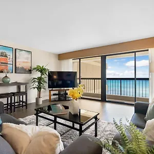 Apartment Spacious Waikiki 2br-ocean View-free Parking Honolulu