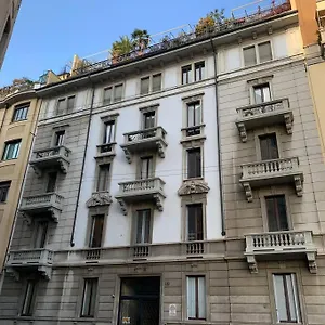 Besana Rent House Apartamento Milán