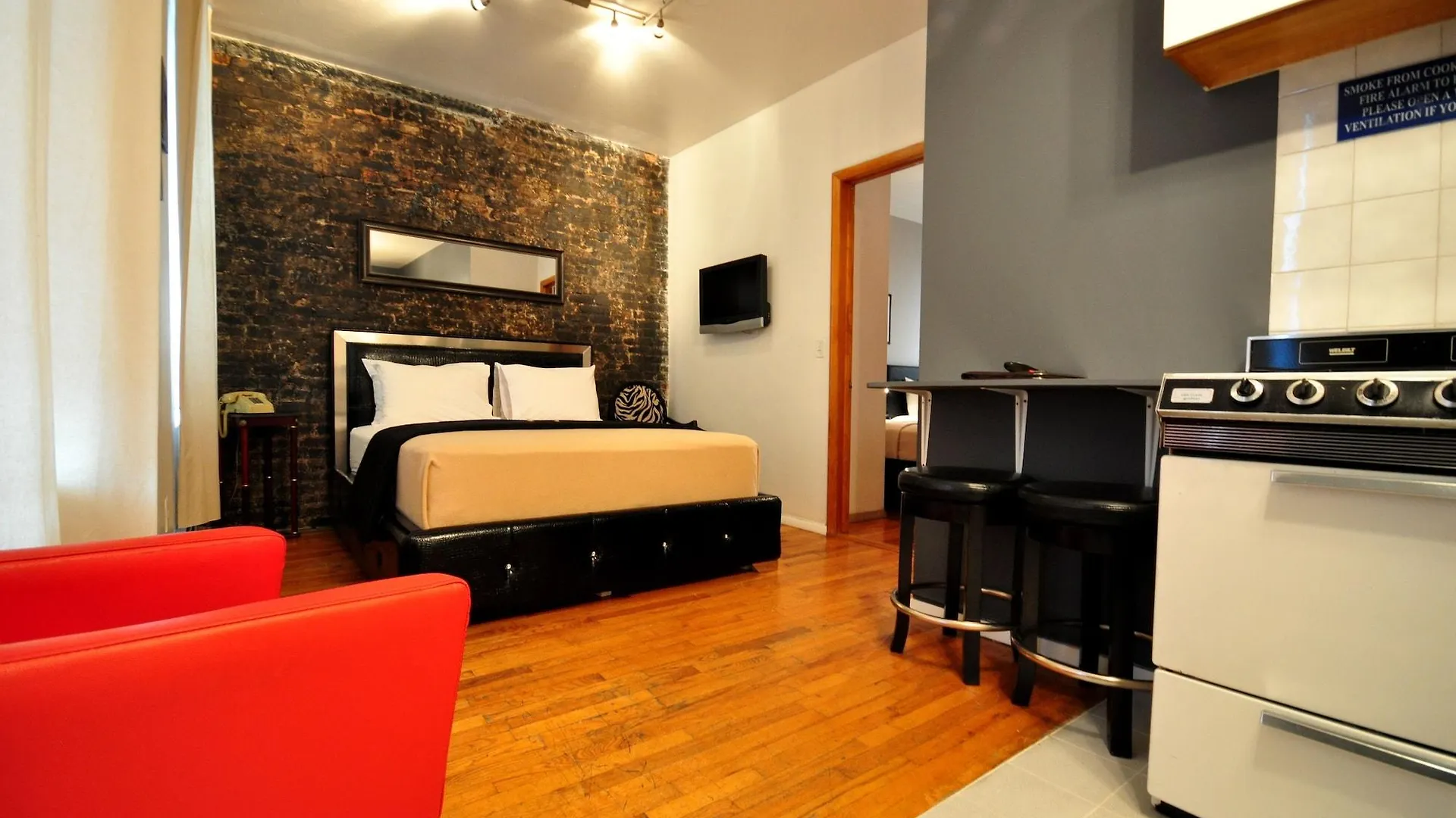 Off Soho Suites Hotel New York