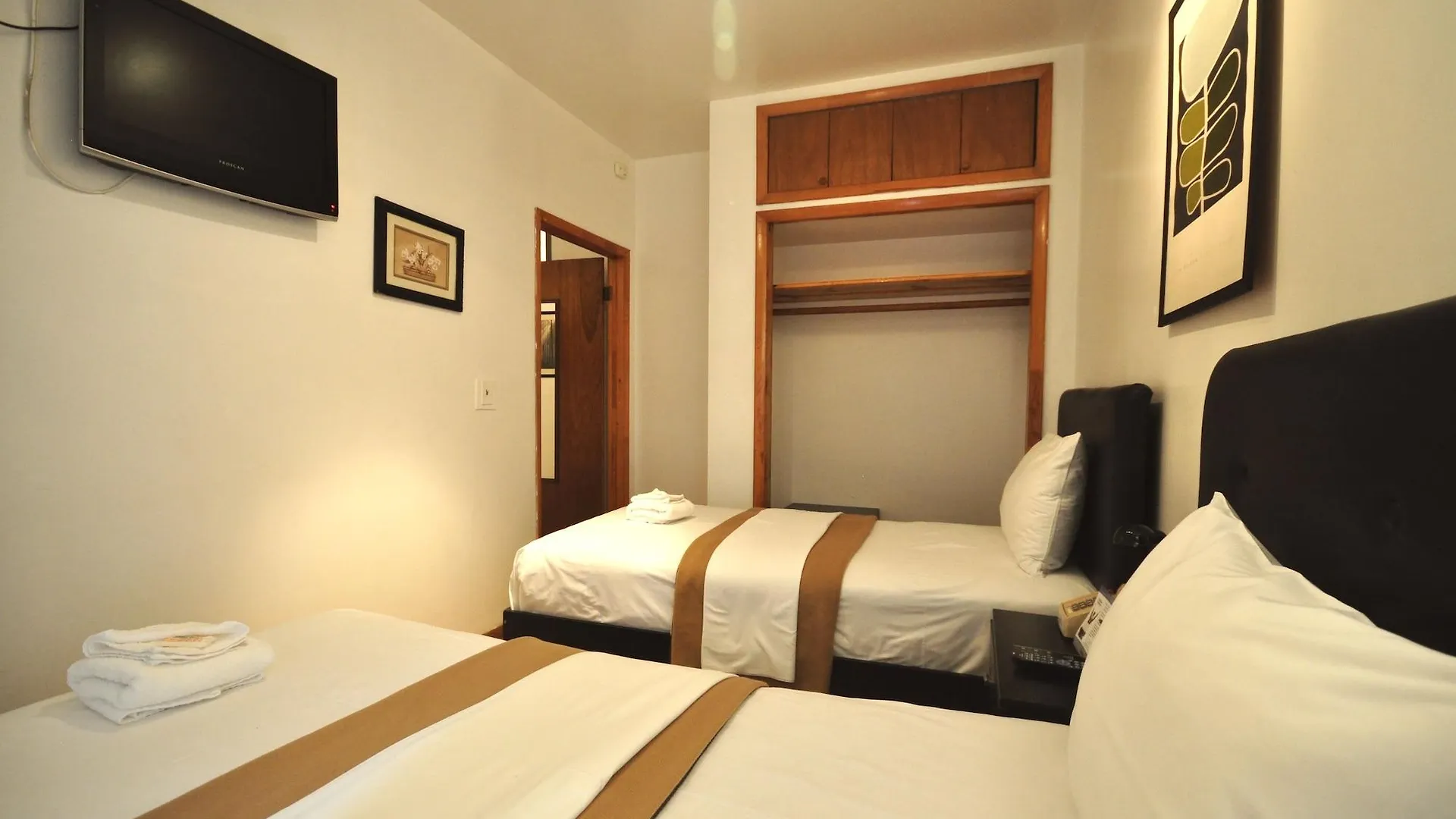 Off Soho Suites Hotel New York 2*,